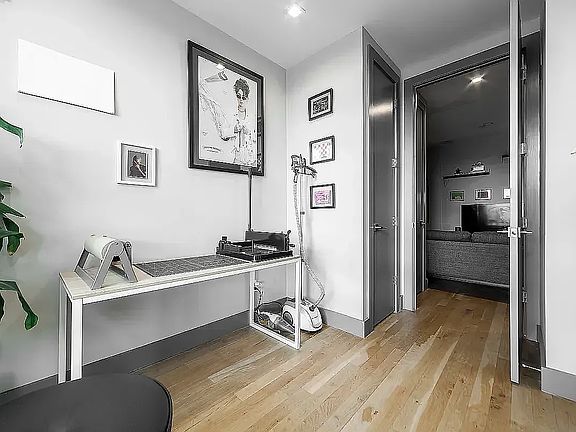 4th image of 830 Flatbush Ave #2G