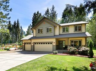 2631 NW Birkenfeld Way, Poulsbo, WA 98370