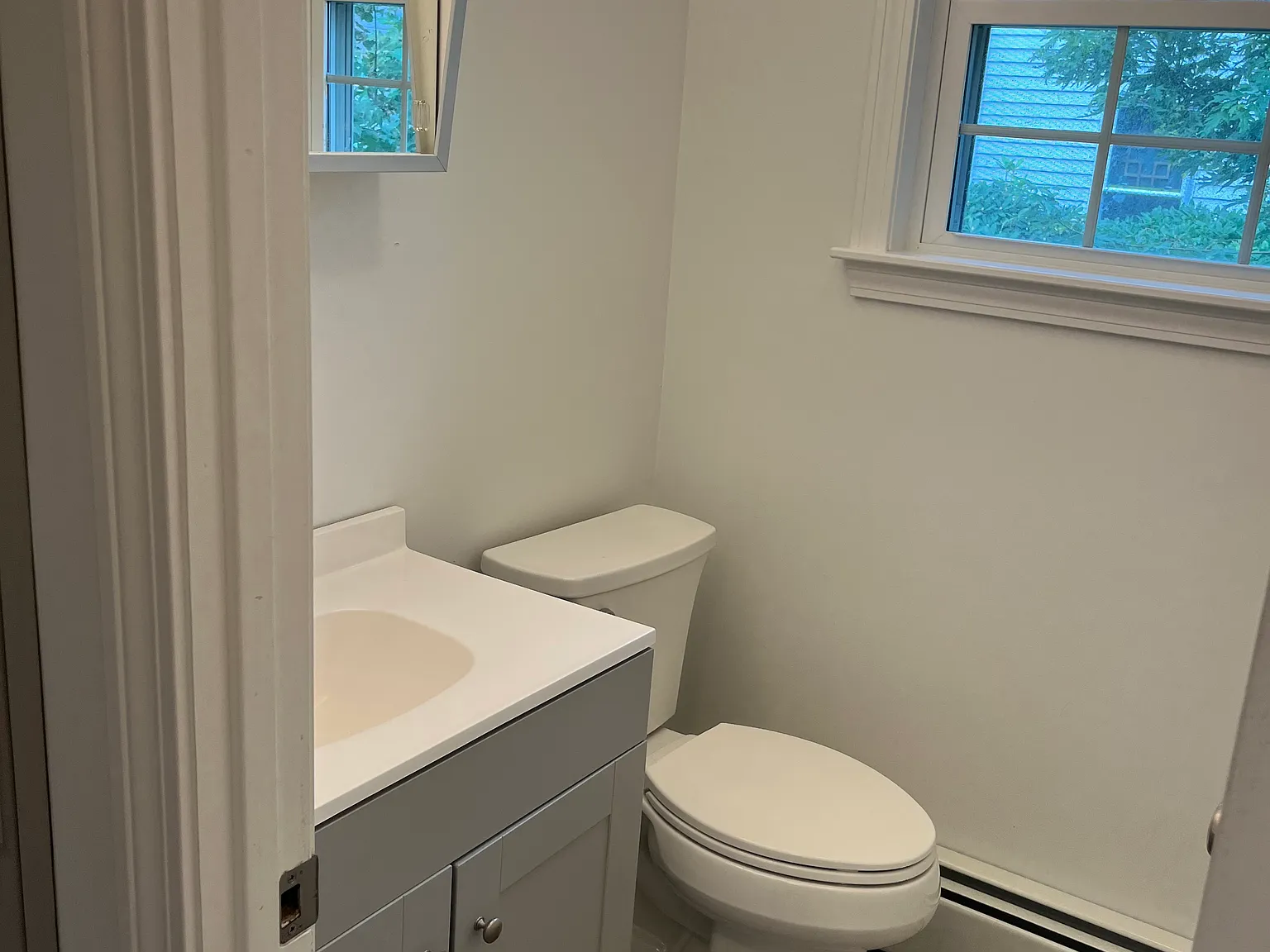 2 bed, 700 sqft, $2,200 — Photo 4