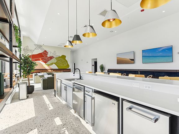 4th image of 205 Foster Ave #2B-1Ba-622Sqft