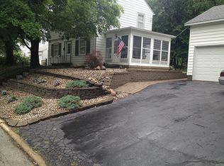 1560 W William St, Decatur, IL 62522