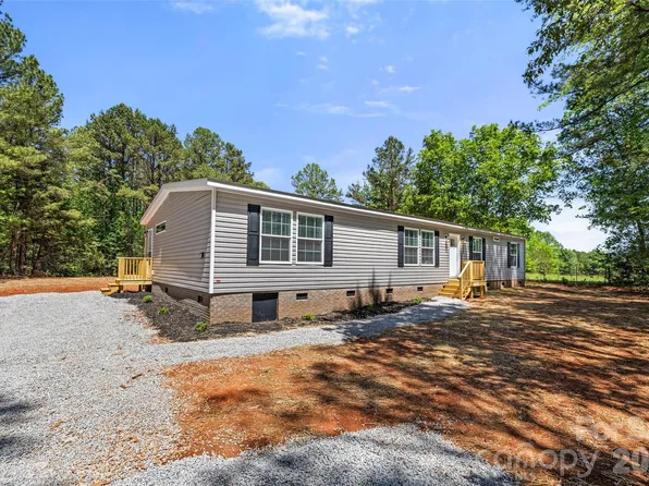 1704 Logan Terry Rd, Lancaster, SC 29720