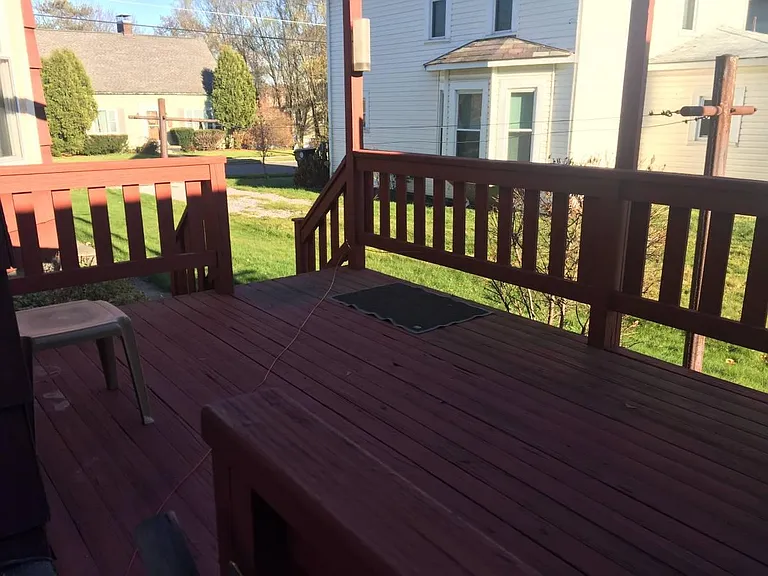 306 Kinder Ave — Photo 3