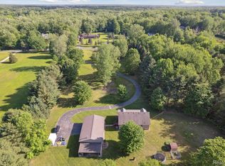 8771 Willow Rd, Willis, MI 48191