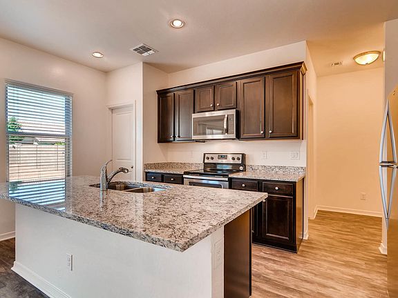 3rd image of 37224 W Cannataro Ln