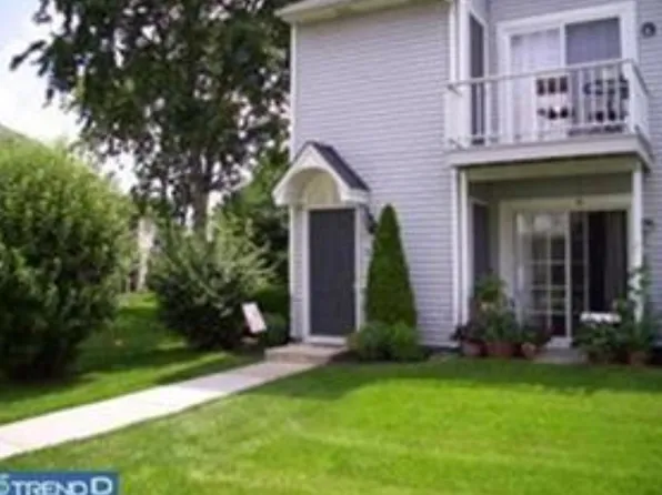 612 Yorkshire Ct #612, Sewell, NJ 08080