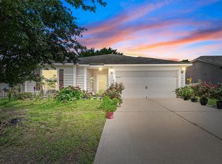 1445 Macy Ln, Dallas, TX 75253