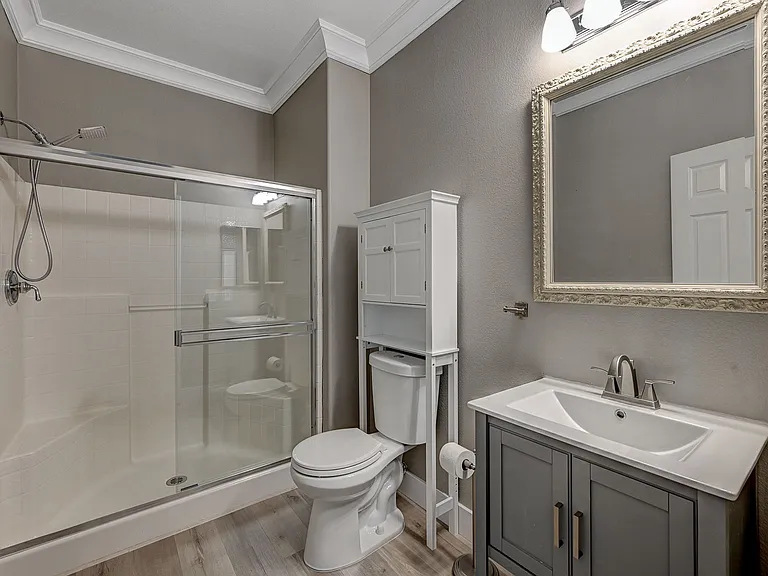 9610 Hawk Cliff Ave23_06012026