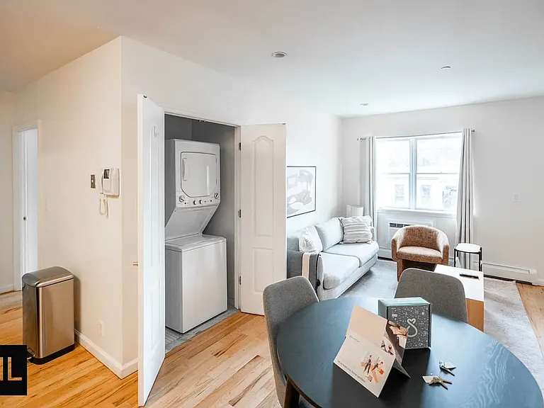 567 Warren St #503 — Photo 6