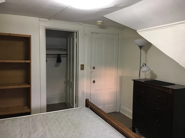 Rooms for Rent in Central Collegetown at 301 Dryden — Photo 33