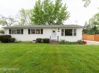 1816 Highland Ave, Northbrook, IL 60062