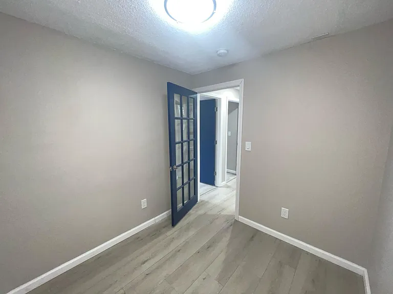 Fieldside Apartments — Photo 19