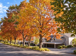 The Grove at Holly Park, Portland, OR 97219