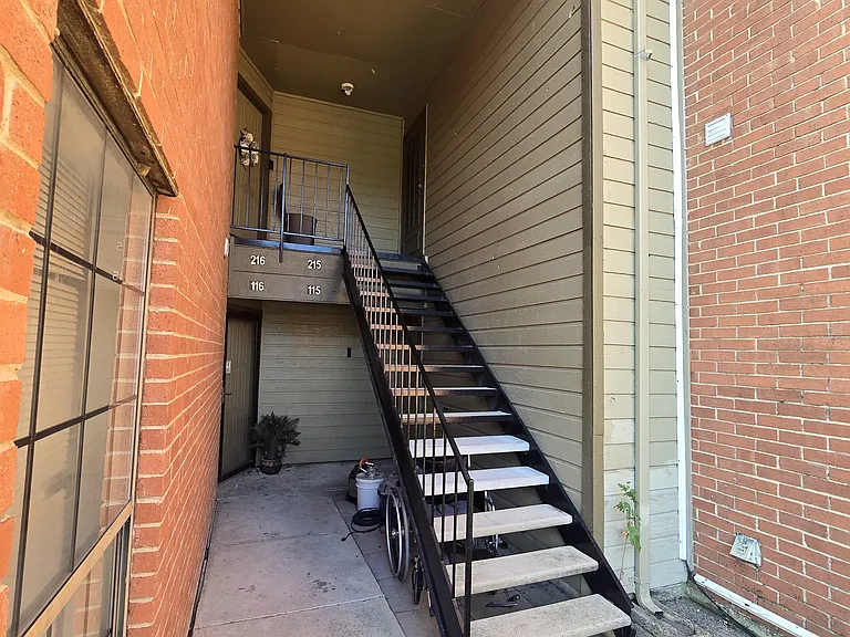 5909 Lake Hubbard Pkwy #215 — Photo 5