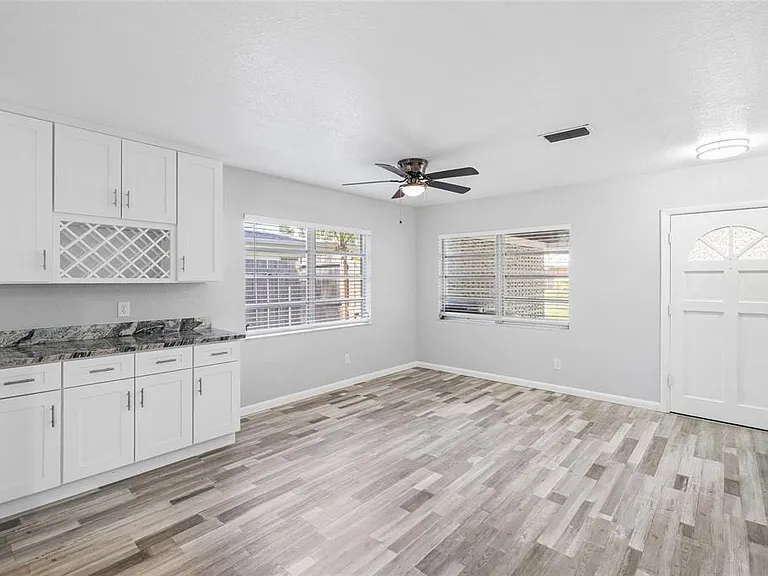 206 N Gunlock Ave — Photo 5