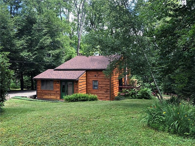 74 Lafayette Trl, Chalk Hill, PA 15421 Zillow