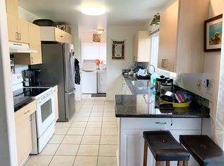 646 Wanaao Rd, Kailua, HI 96734