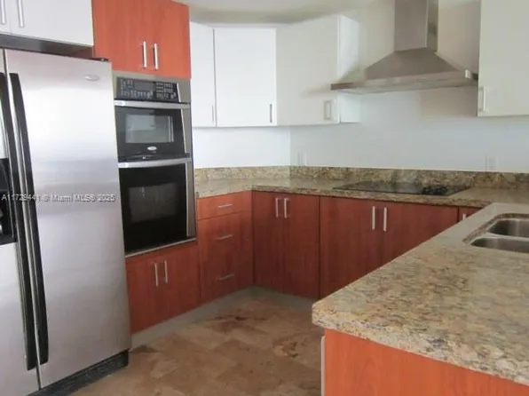 170 SE 14th St APT 2306, Miami, FL 33131