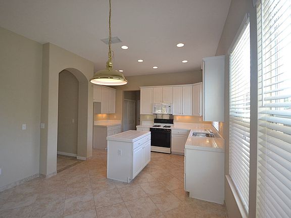 2nd image of 9732 Marbella Ct