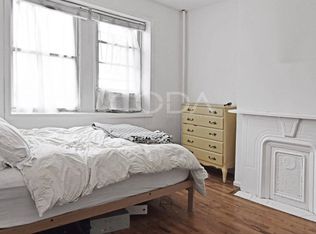 102 Eagle St #1D, Brooklyn, NY 11222