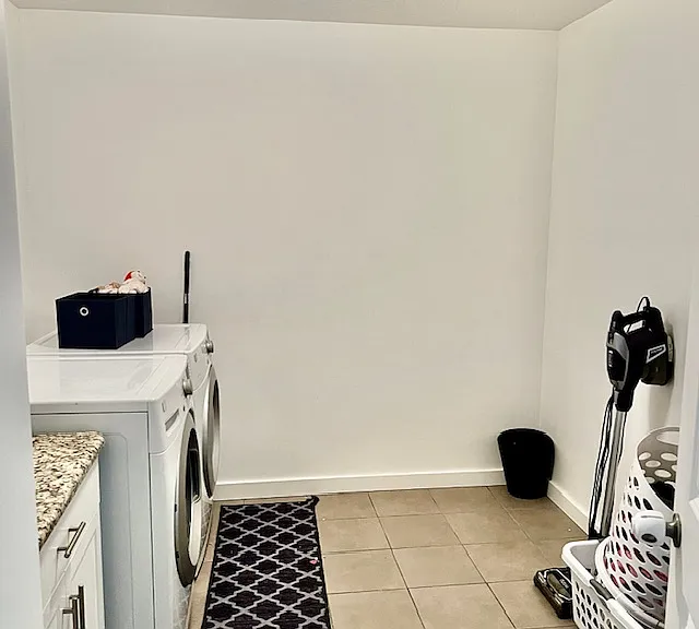 4104 N Fremont Dr — Photo 13