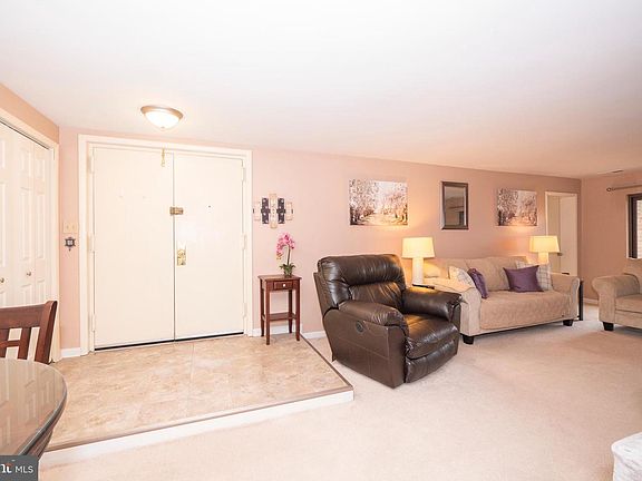 5th image of 13215 Dairymaid Dr #13