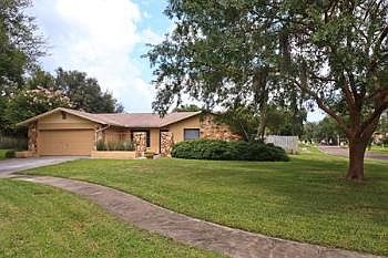 2nd image of 5001 Beekman Ct