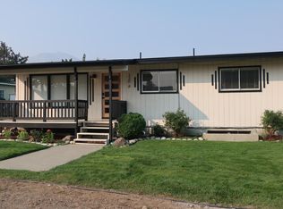 330 N Elliott Ave #A, Wenatchee, WA 98801