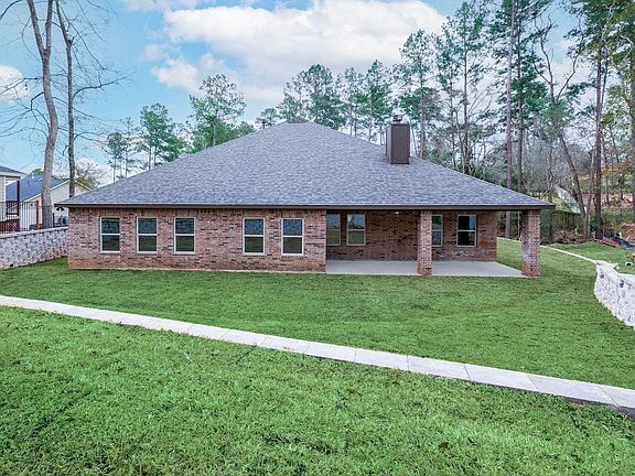 2nd image of 1737 E Lake Dr