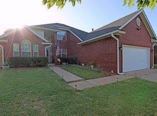 10204 Primrose Ln, Oklahoma City, OK 73159