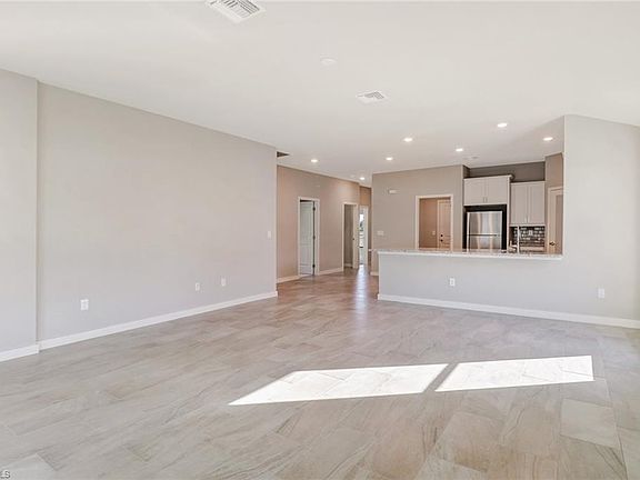 2nd image of 2609 NW 21st St