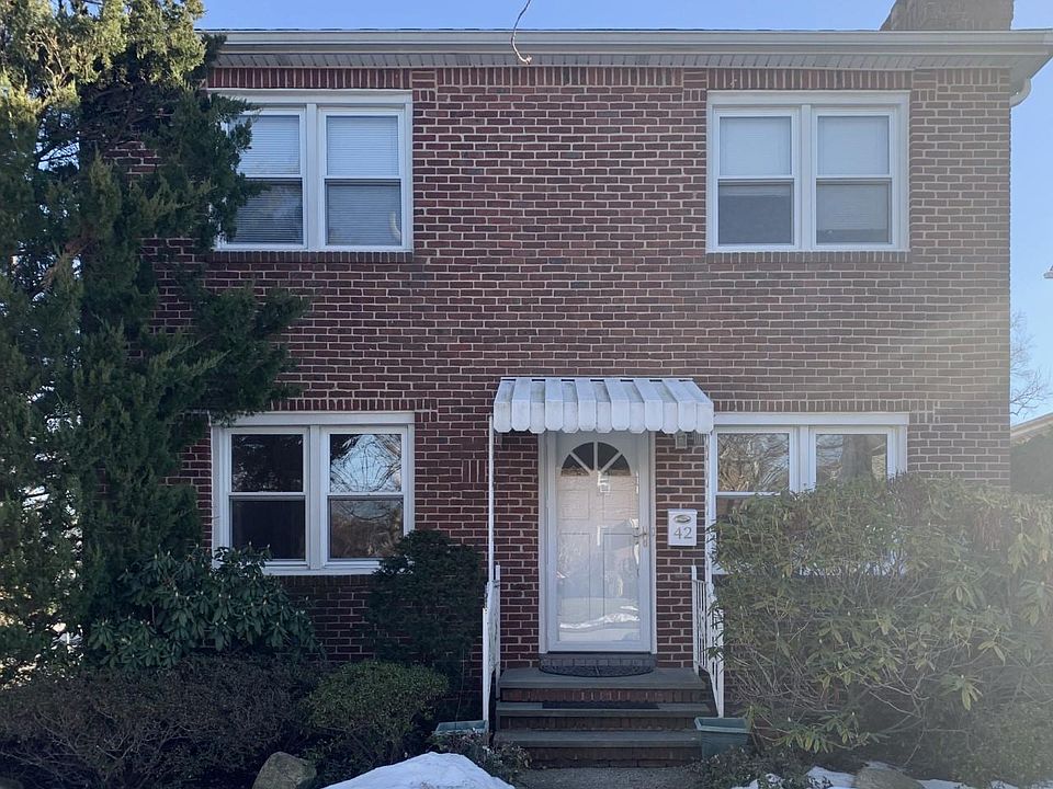 1st image of 42 Beechwood Ave