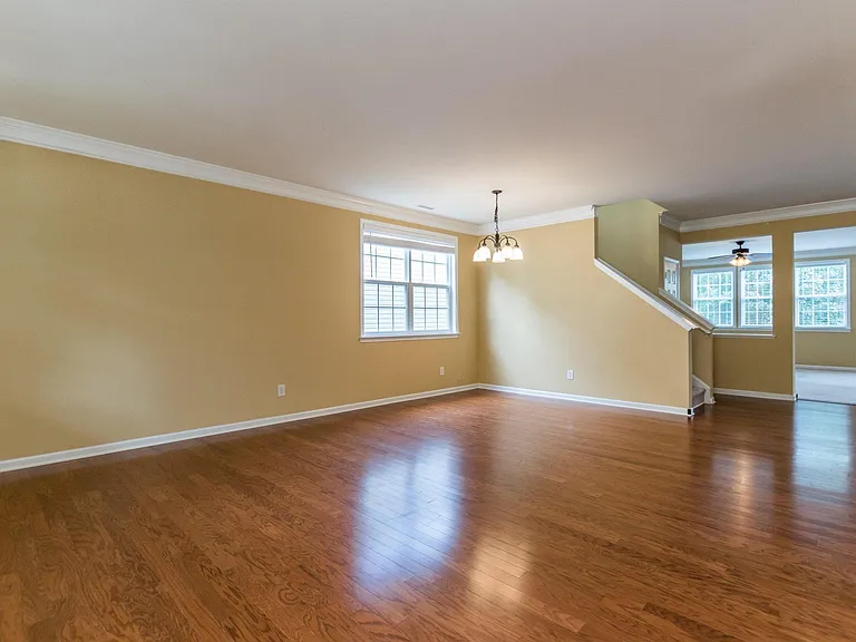 213 Bikram Dr — Photo 4