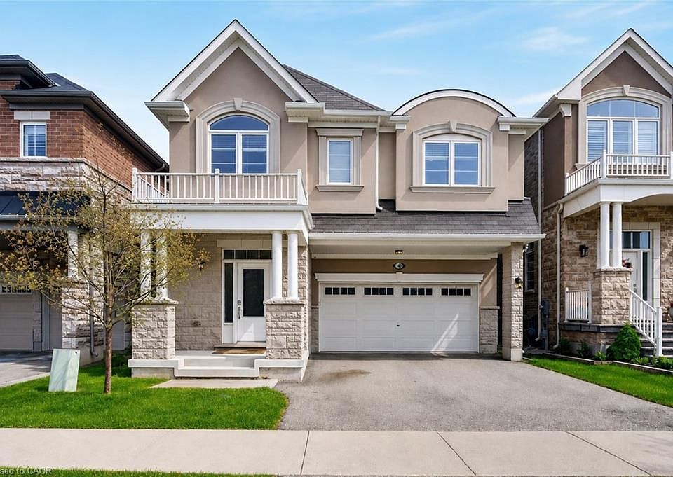1st image of 145 Stillwater Cres