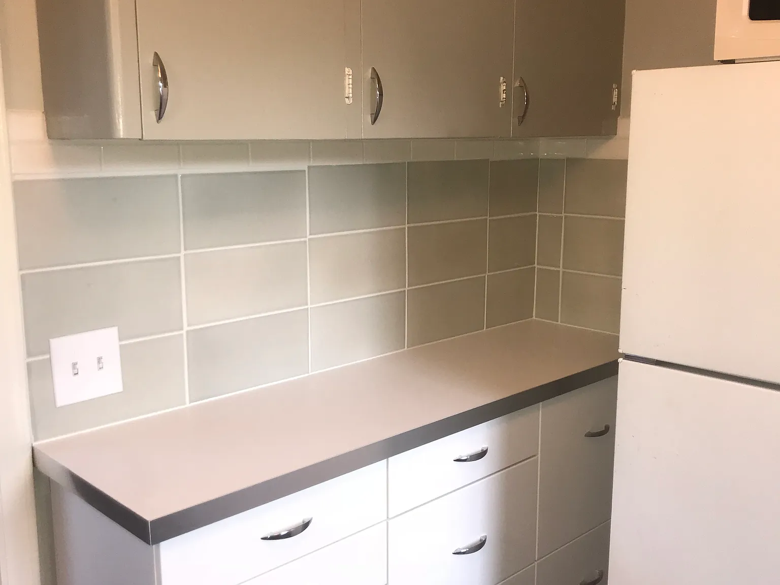 2 bed, 1000 sqft, $2,300 — Photo 3