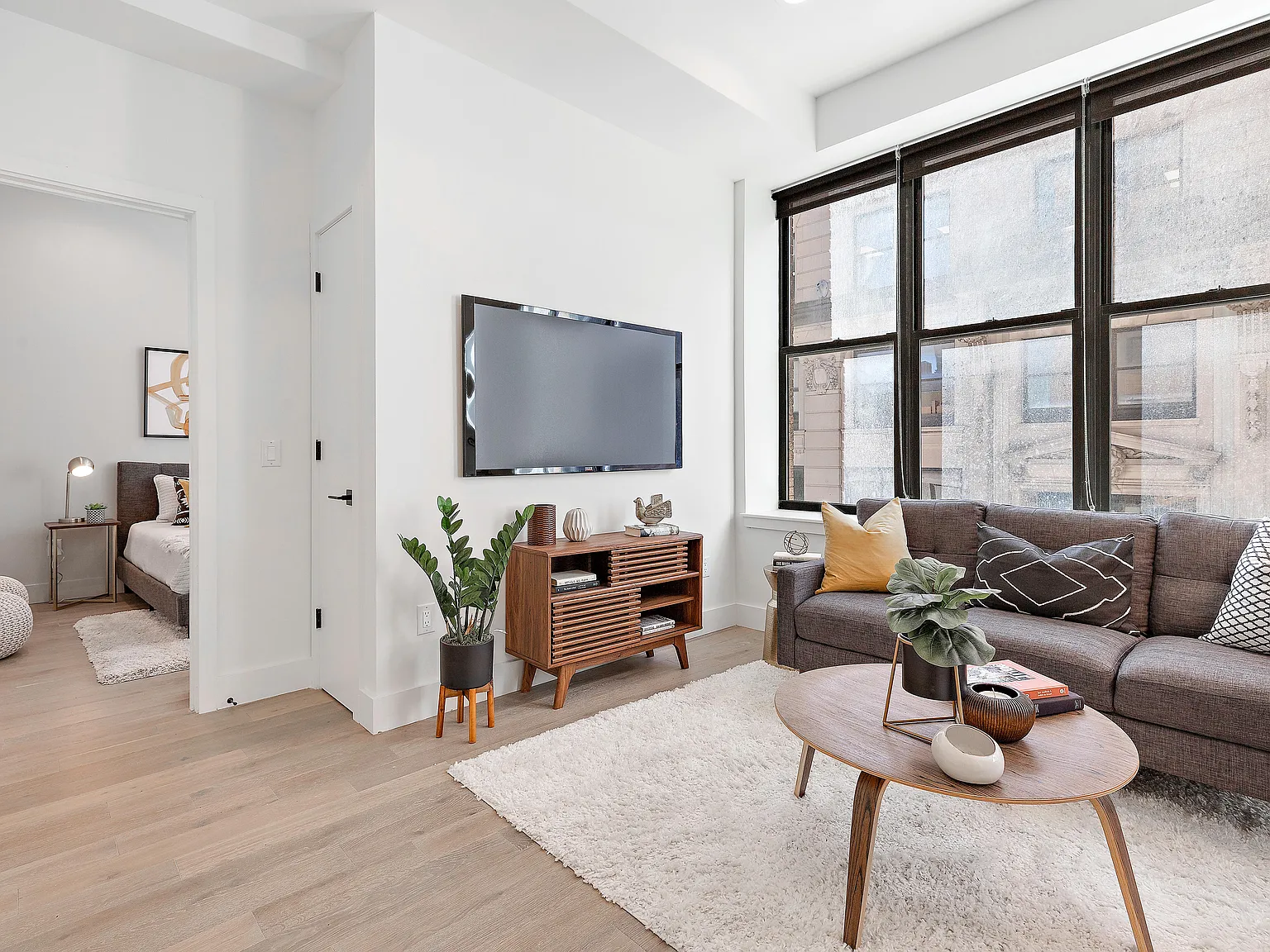 Clinton Flats — Photo 1
