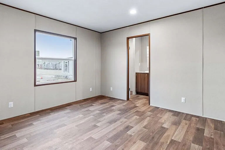 1319 McKibben St #32 — Photo 13