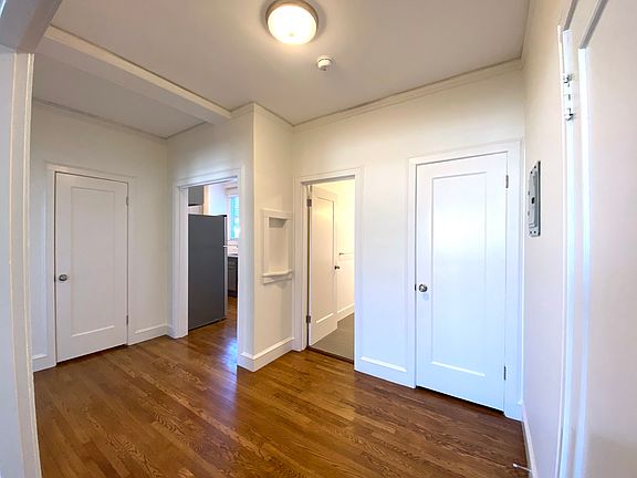 5th image of 2300 Webster St #505