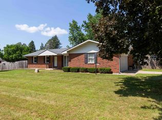 26265 Whippoorwill Dr, South Bend, IN 46619