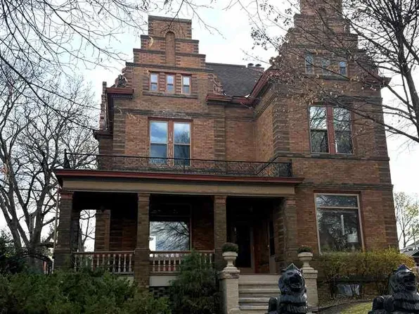 611 Center St, New Ulm, MN 56073