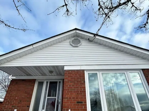 8 Highwood Ave, Toronto, ON M1R 2E4