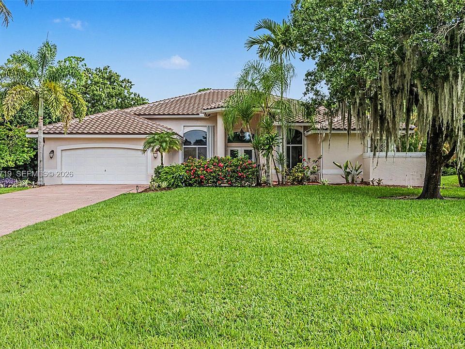 1st image of 9825 Hindel Ct