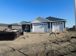 4237 54th Ave S, Fargo, ND 58104