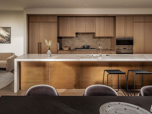 4th image of 8420 W Sunset Blvd #802