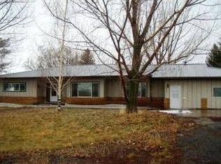 60539 Peach Rd, La Grande, OR 97850