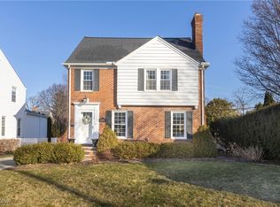 21098 Erie Rd, Rocky River, OH 44116