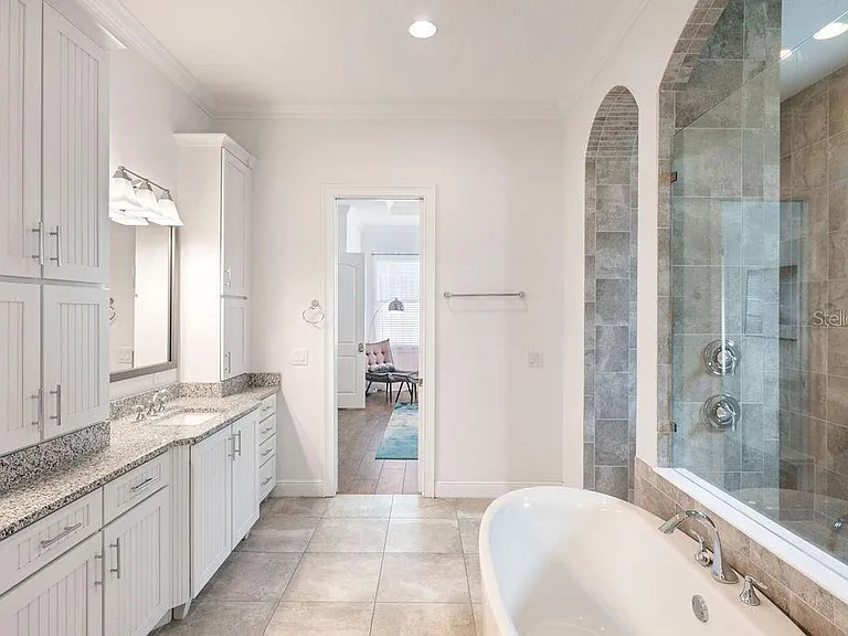 706 Canopy Estates Dr — Photo 30