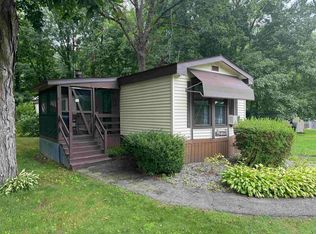9 Wheel Way, Danville, NH 03819