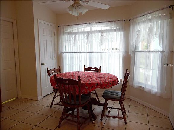 5th image of 2116 Stewart Ln