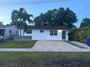 370 NE 170th St, North Miami Beach, FL 33162